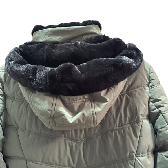 Nautica Jacket Womens Large Green Quilted Puffer Faux Fur Hood Water Resistant - Picture 9 of 14